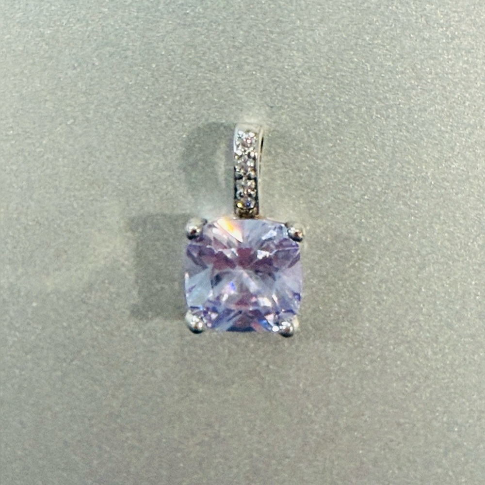 Vintage Cushion-Cut Sun BR Amethyst Cubic Zirconia Stone Silver tone Pendant